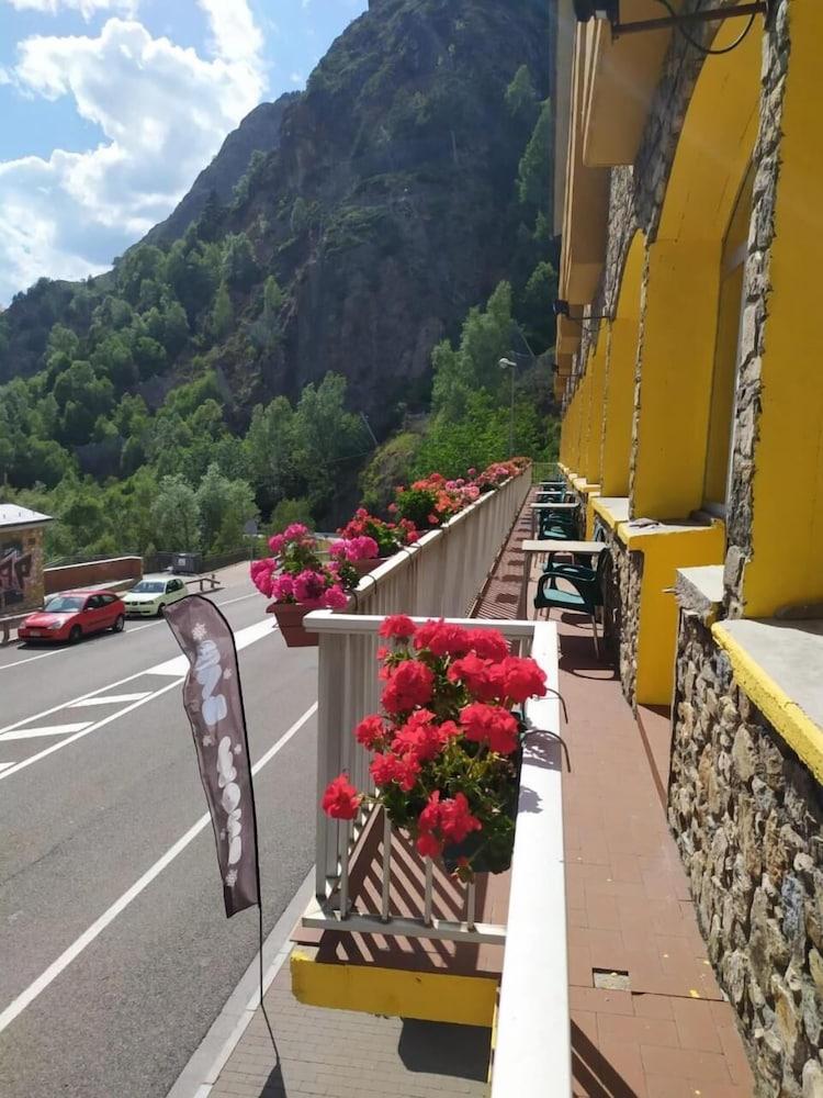 Hotel Les Terres L'Aldosa de Canillo Eksteriør billede